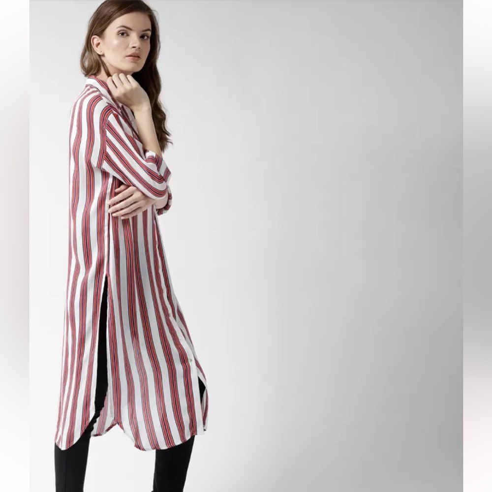 NWT Forever 21 Red, Ivory, Navy Striped Tunic Size M